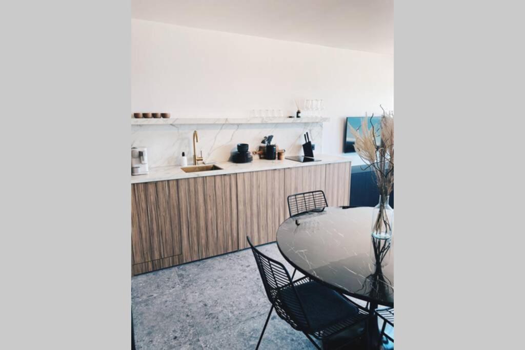 Appartement Wonderful Architect Designed Flat With Sea View à Ostende Extérieur photo