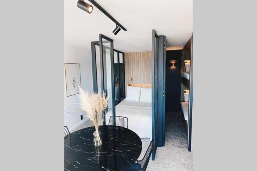 Appartement Wonderful Architect Designed Flat With Sea View à Ostende Extérieur photo